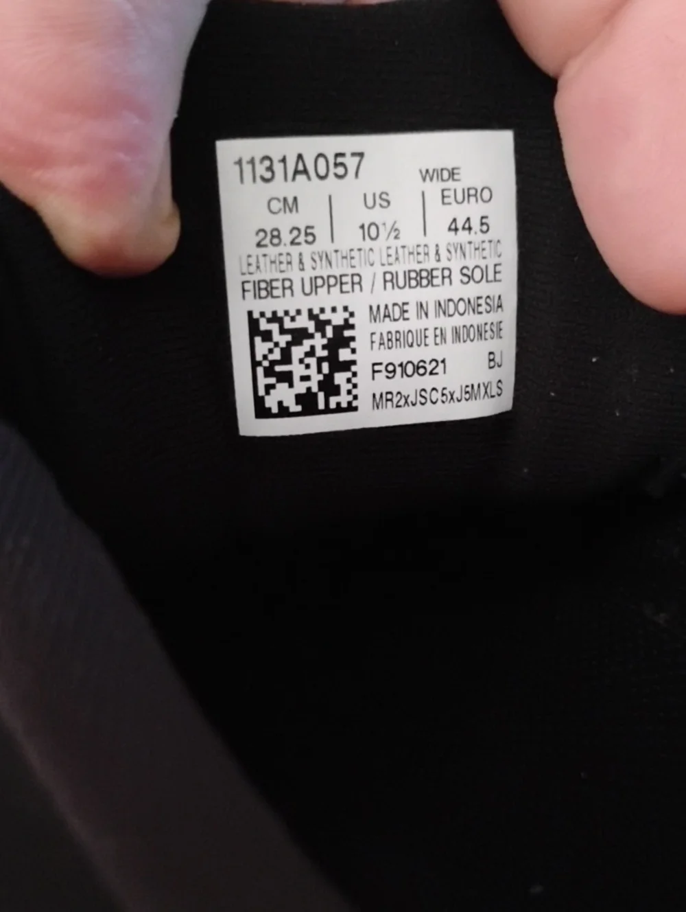 N/A men asics